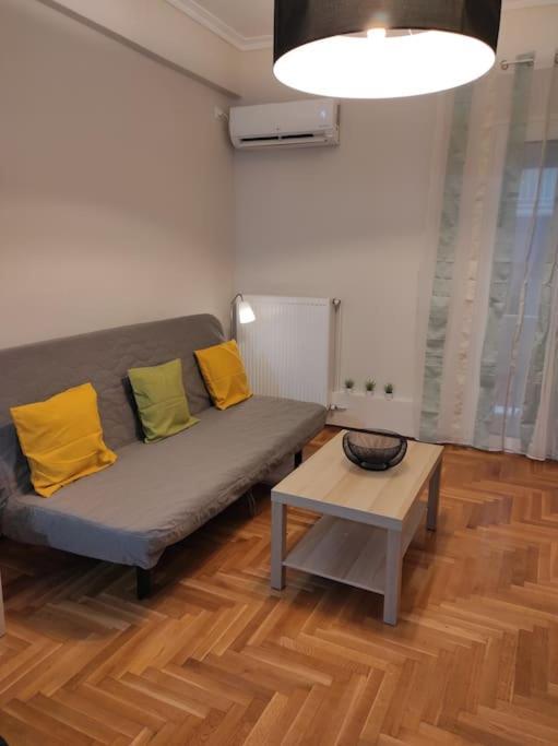 Alexandra 'S Home เอเธนส์ ภายนอก รูปภาพ