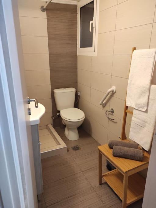 Alexandra 'S Home เอเธนส์ ภายนอก รูปภาพ